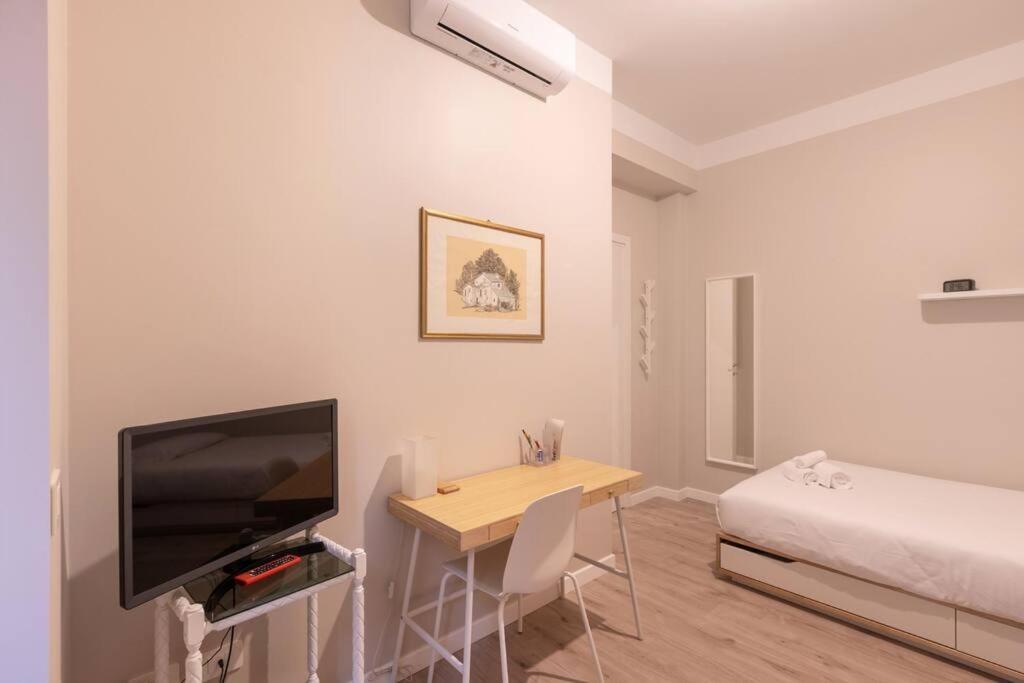 Wonderful 2 Bedrooms Fiera Area - Mirable Pm Milan