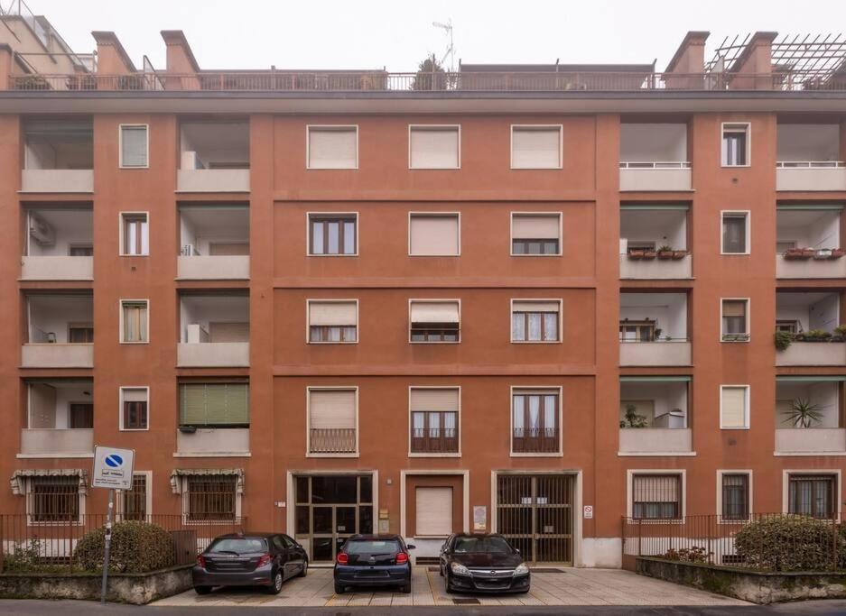 Wonderful 2 Bedrooms Fiera Area - Mirable Pm Appartement *