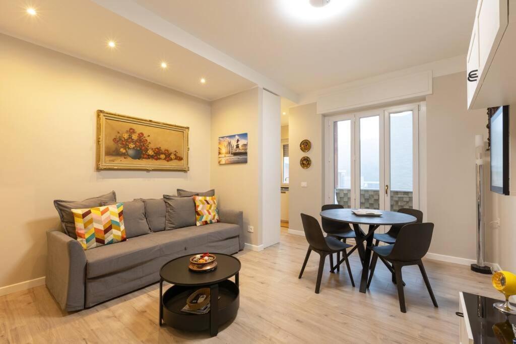 Wonderful 2 Bedrooms Fiera Area - Mirable Pm Milan